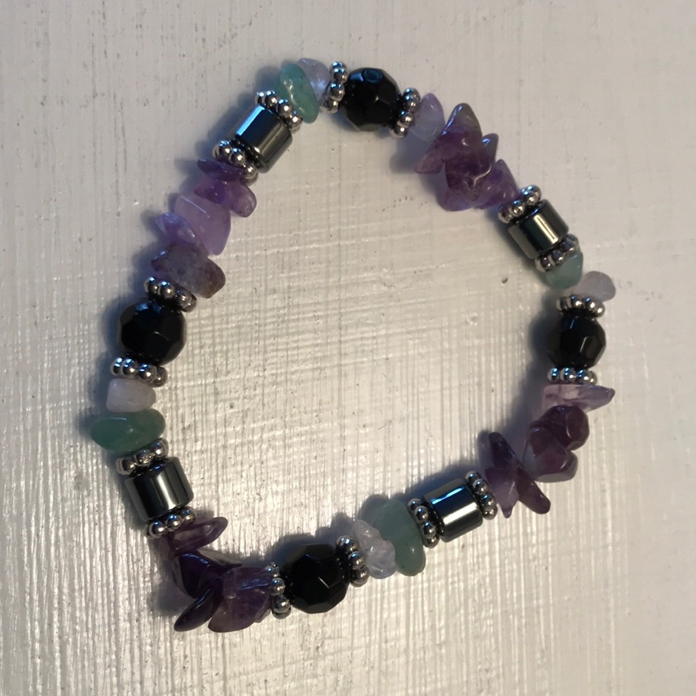Multicolored Stone and Bead Elastic Bracelet